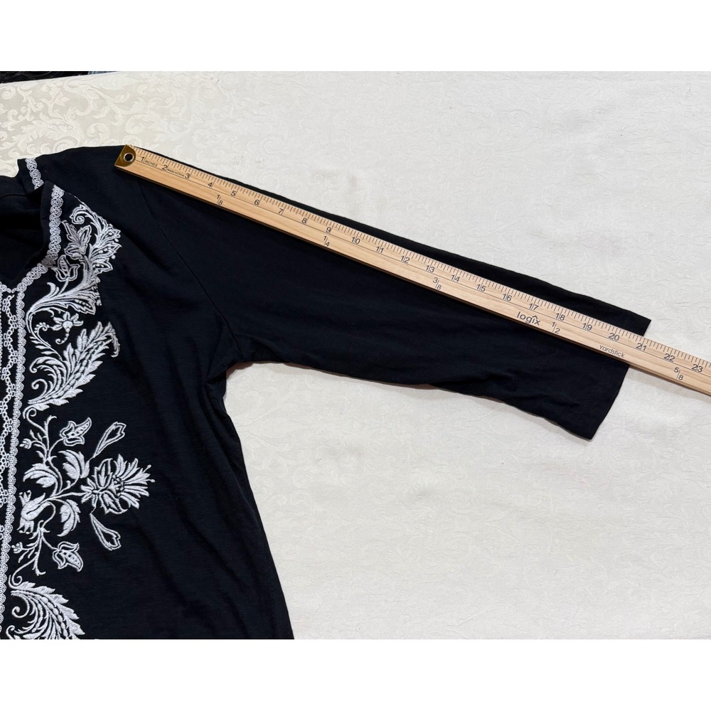 JM Collection Embroidered Top Women L Black White Floral V-Neck 3/4 Sleeve Boho - Picture 5 of 11